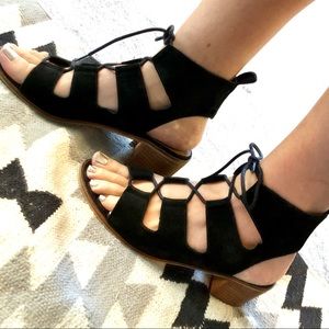 Steve Madden Ronlyn black lace up heels